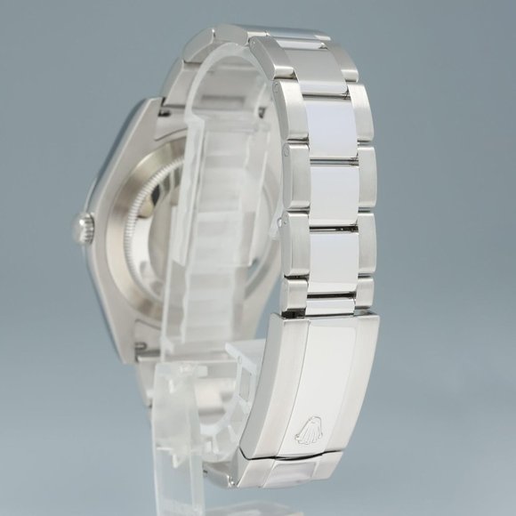 MINT! Rolex Datejust II Men's 41mm Watch With Box & hang tag! - Picture 5 of 7